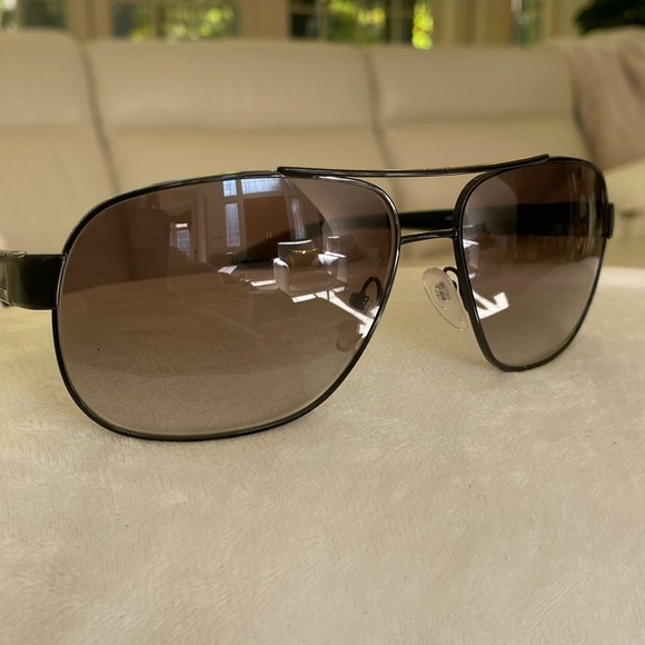 NWT Prada Sunglasses with Prada Case - Picture 6 of 17